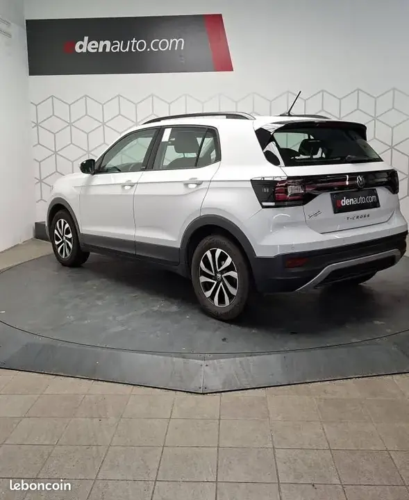Volkswagen T-Cross 2022 photo 4