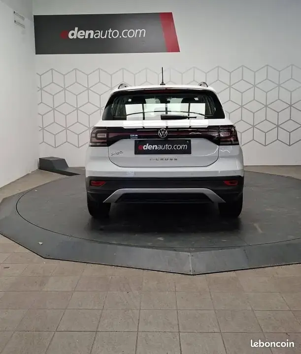 Volkswagen T-Cross 2022 photo 5