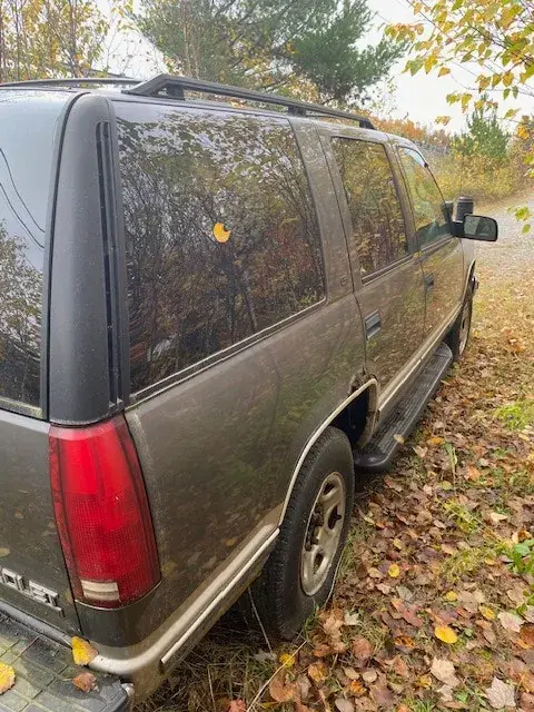 Chevrolet Tahoe 1999 photo 3