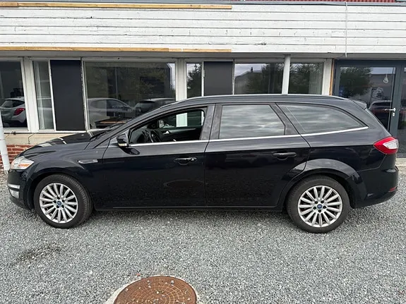 Ford Mondeo 2012 photo 2