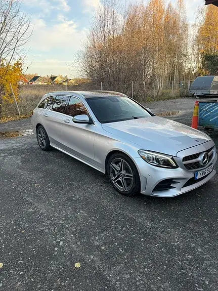Mercedes-Benz C-Class 2019 photo 2