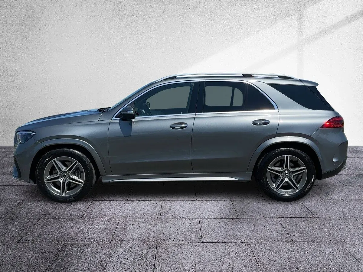 Mercedes-Benz Gle-Class 2025 photo 3