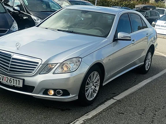 Mercedes-Benz E200 D