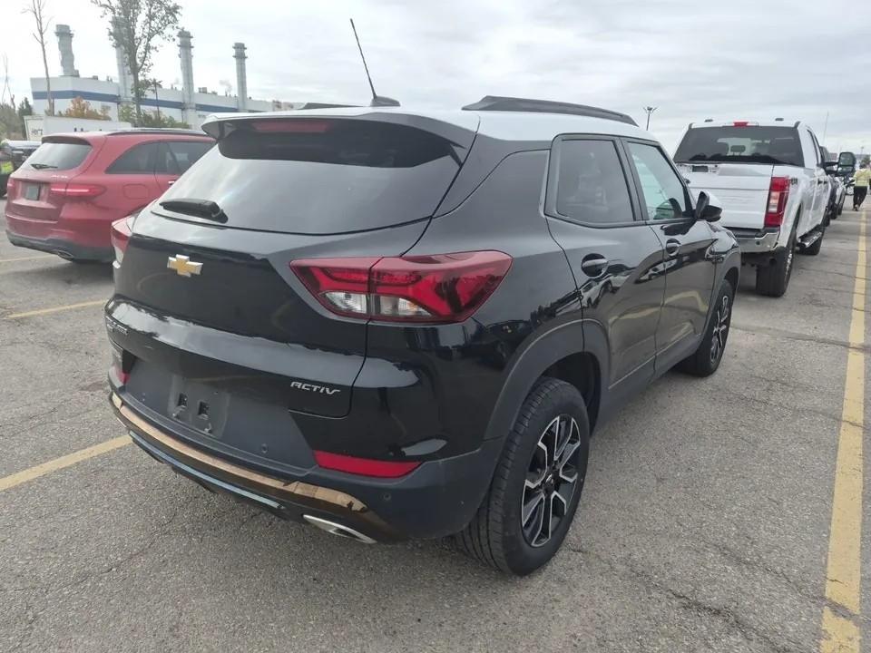 Chevrolet Trailblazer 2022 photo 2