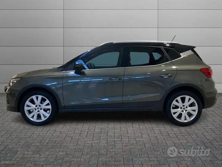 Seat Arona 2023 photo 2