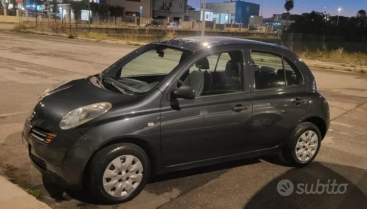 Nissan Micra 2004 photo 2