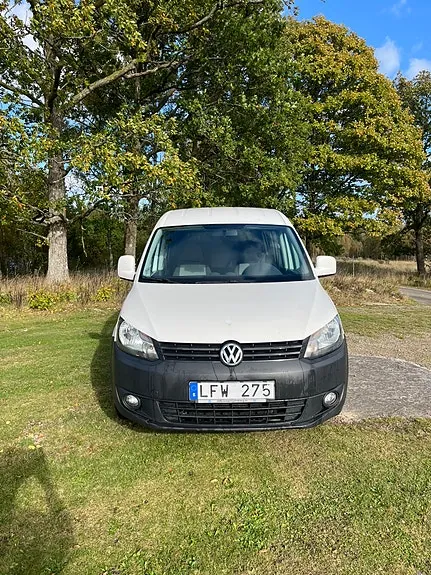 Volkswagen Caddy Maxi 2011 photo 2
