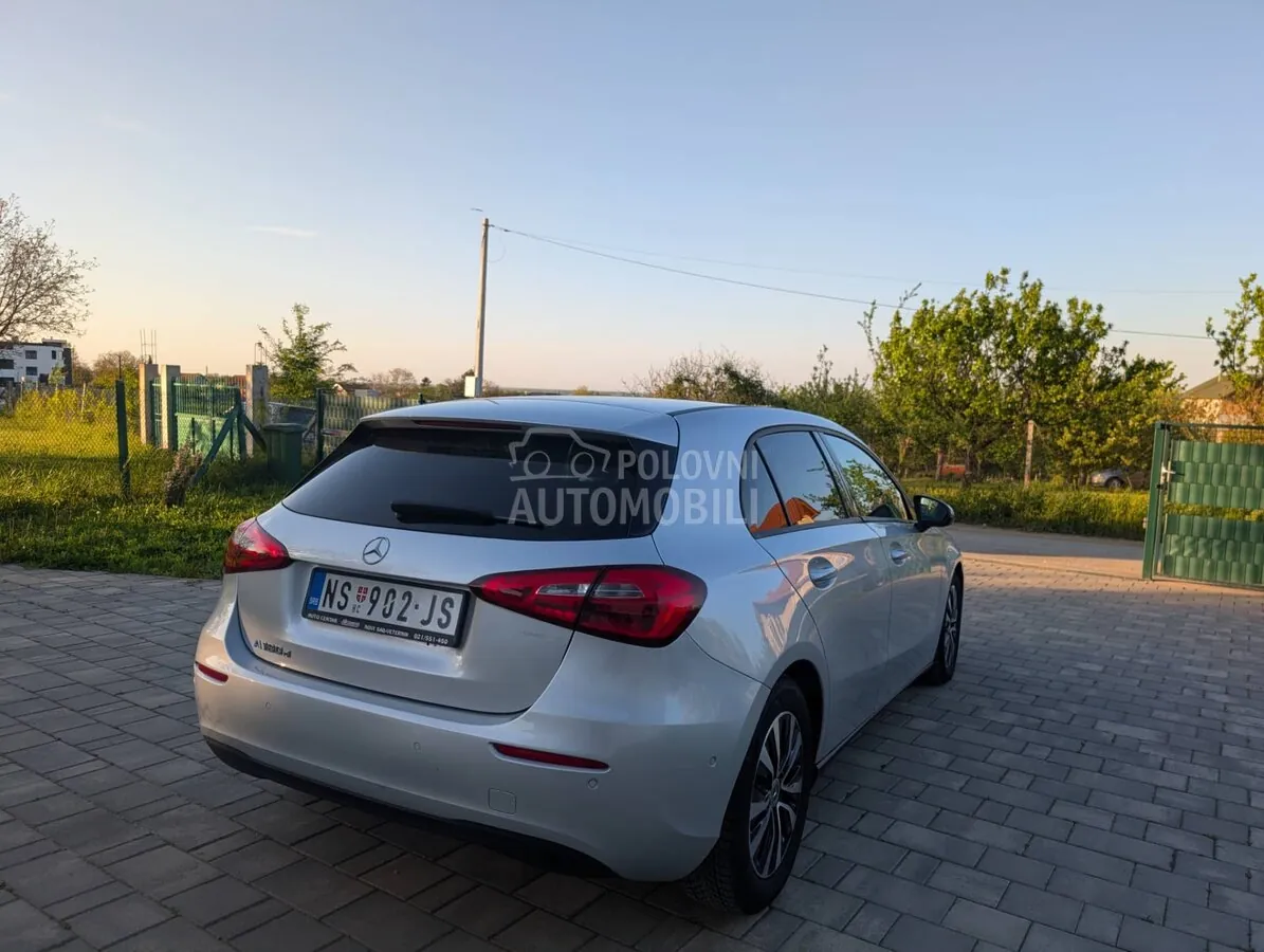 Mercedes-Benz A 180 2021 photo 5