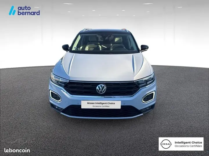 Volkswagen T-Roc 2020 photo 2