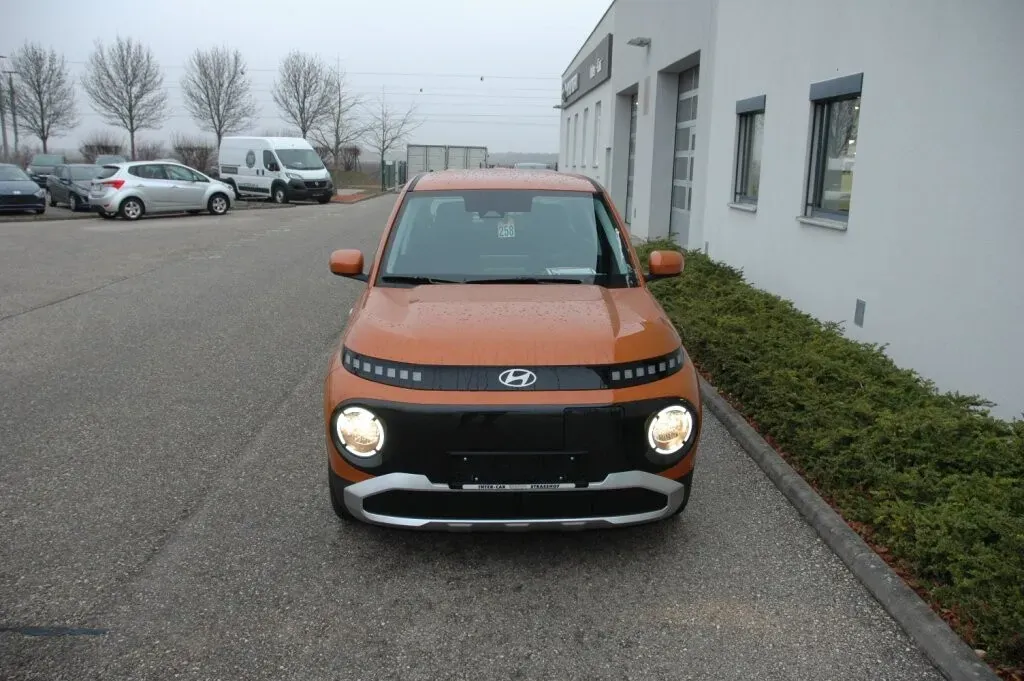 Hyundai Inster 2025 photo 2