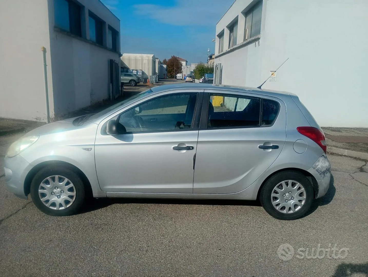 Hyundai I20 2009 photo 3