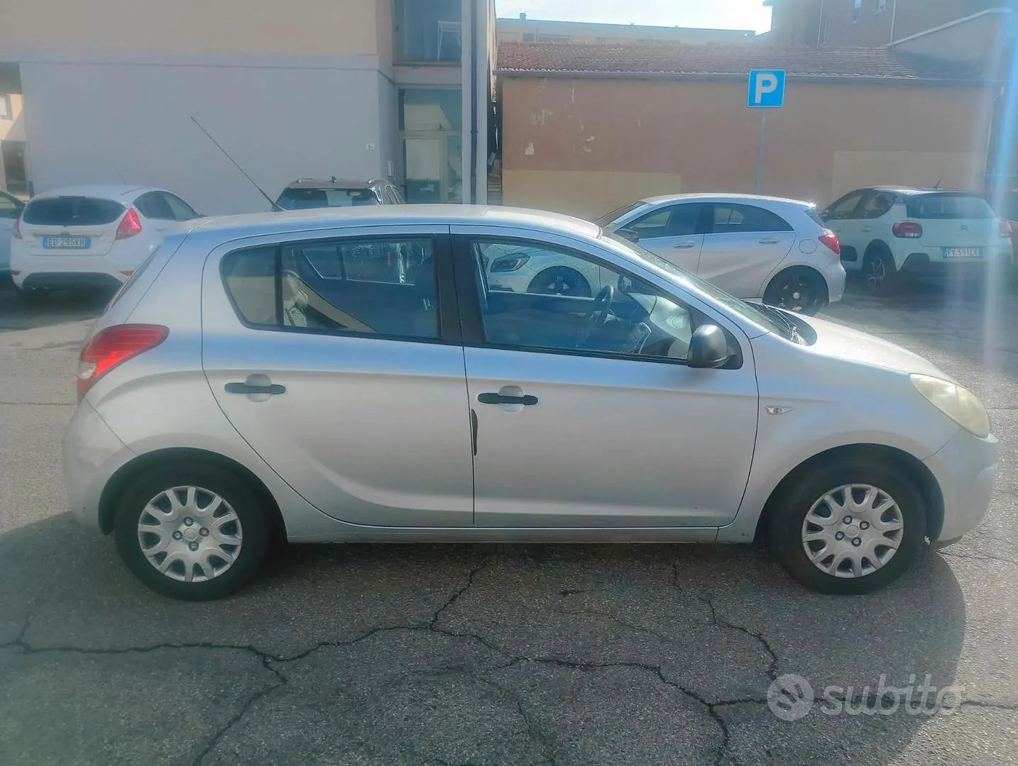 Hyundai I20 2009 photo 4