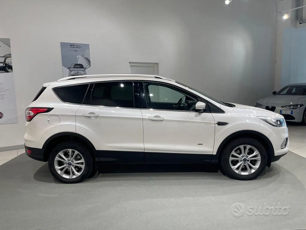 Ford Kuga 2018 photo 2
