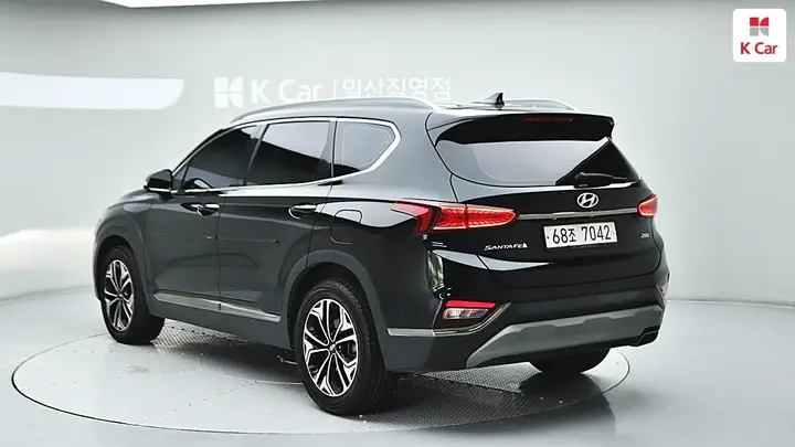 Hyundai Santa Fe 2019 photo 2