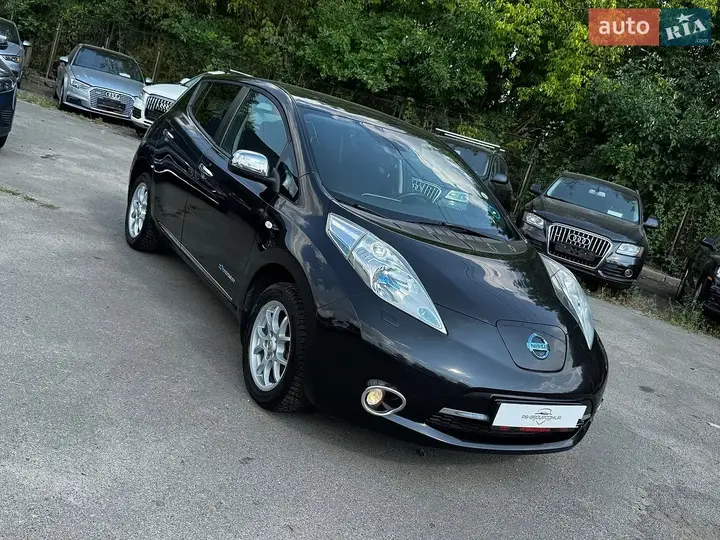 Nissan Leaf 2014 photo 4