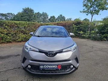 Toyota C-Hr 2017 photo 2
