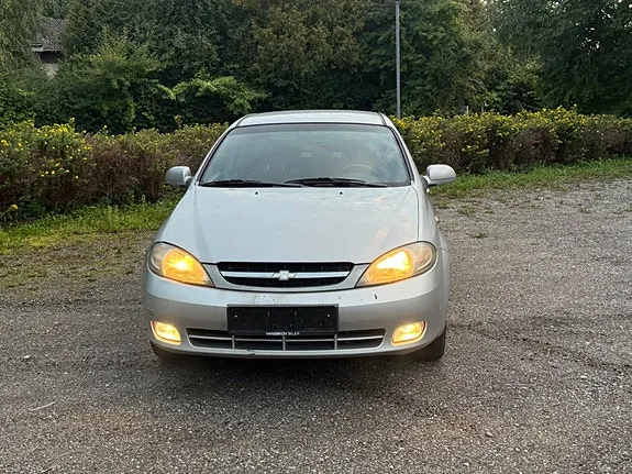 Chevrolet Lacetti 2009 photo 3