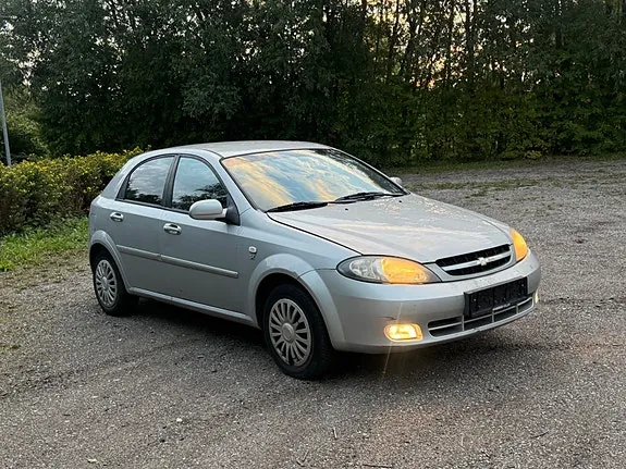 Chevrolet Lacetti 2009 photo 4