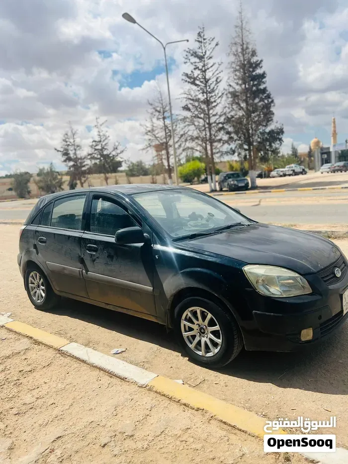 Kia Rio 2010 photo 5