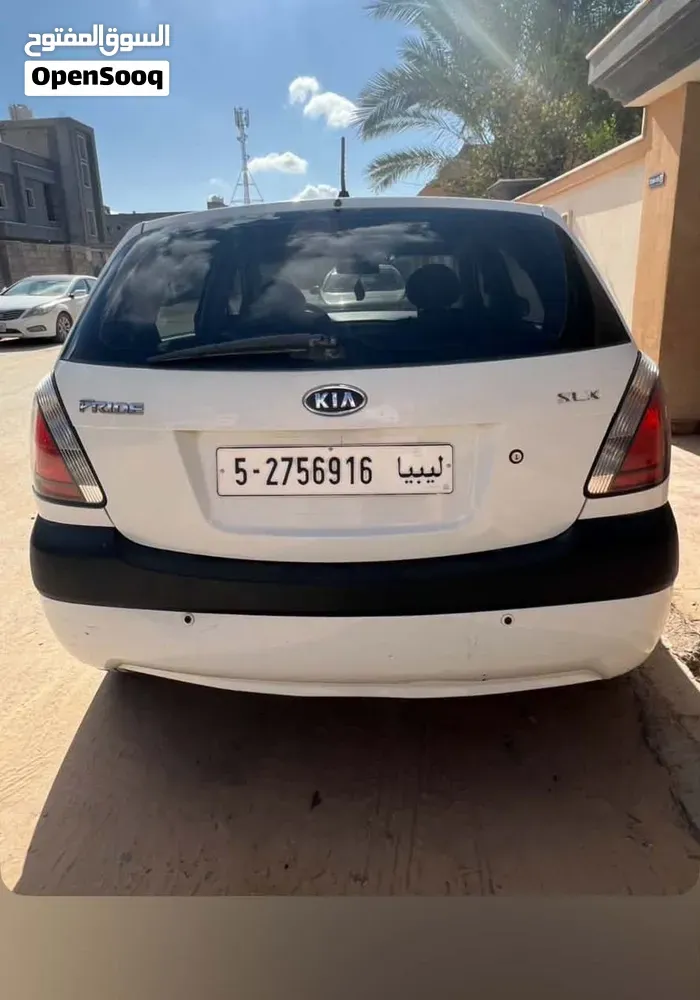 Kia Rio 2010 photo 3