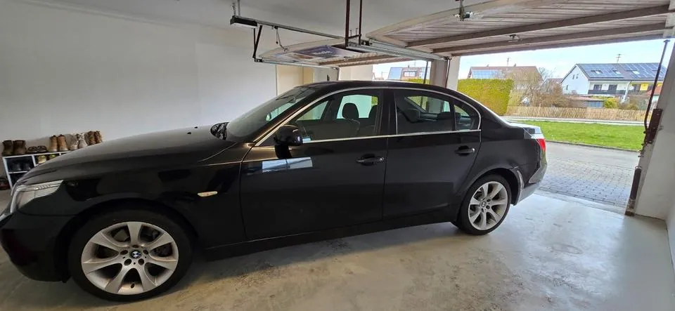BMW 520I E60