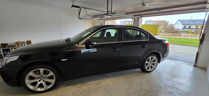 BMW 520I E60