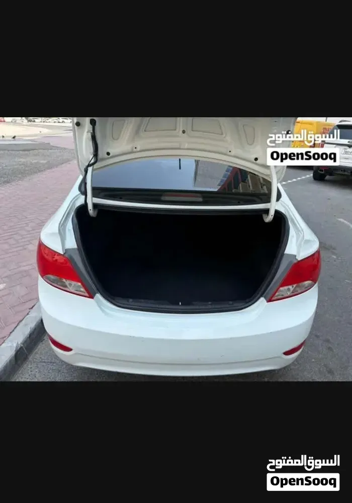 Hyundai Accent 2016 photo 2
