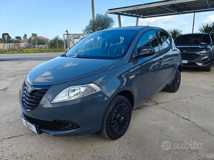 Lancia Ypsilon 2014 photo 5