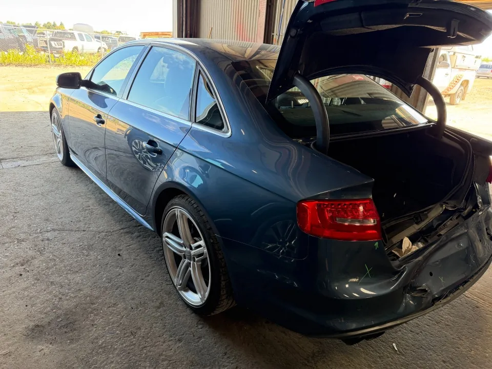 Audi A4 2016 photo 4