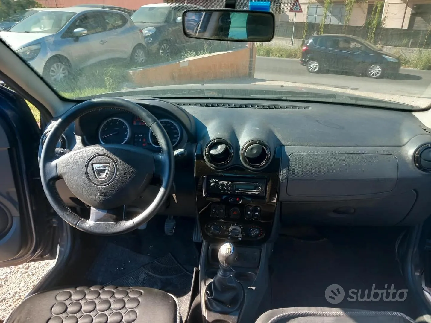 Dacia Duster 2010 photo 5