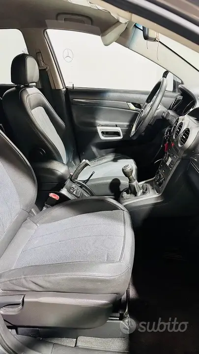 Opel Antara 2010 photo 5