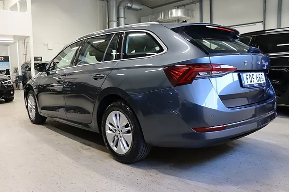 Skoda Octavia 2021 photo 4