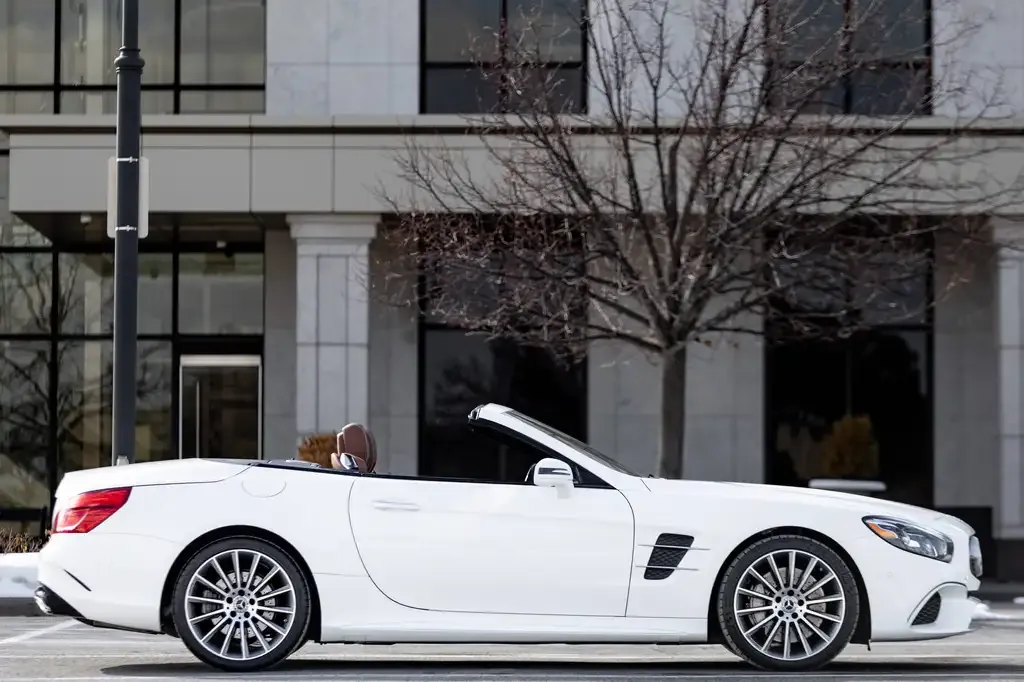 Mercedes-Benz Sl-Class 2017 photo 3