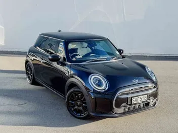 Mini Hatch 2024 photo 2