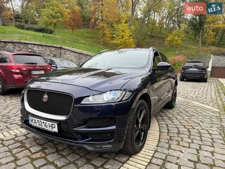 Jaguar F-Pace 2016 photo 2