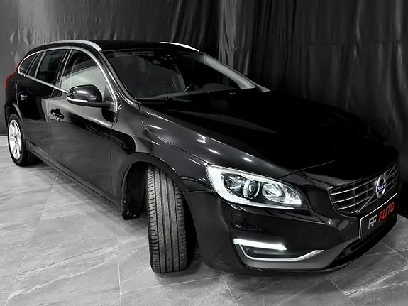 Volvo V60 2015 photo 5