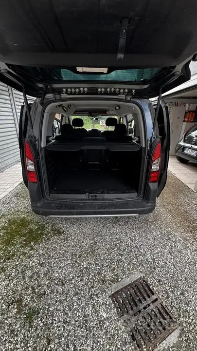 Peugeot Partner 2017 photo 2
