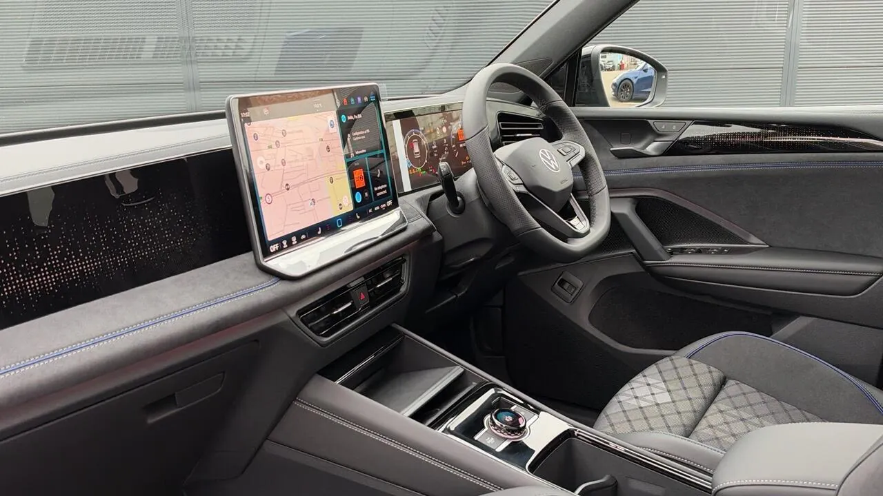 Volkswagen Tiguan photo 2