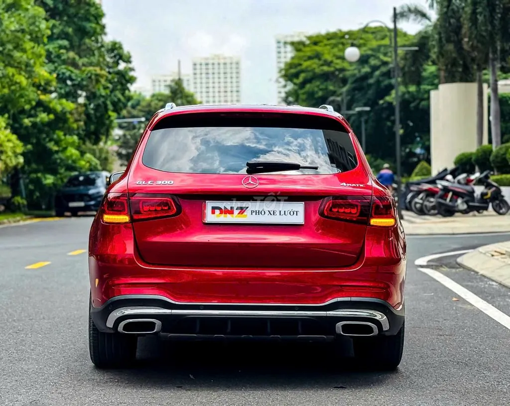 Mercedes-Benz Glc-Class 2022 photo 5