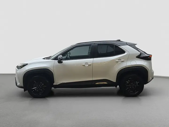 Toyota Yaris Cross 2023 photo 2
