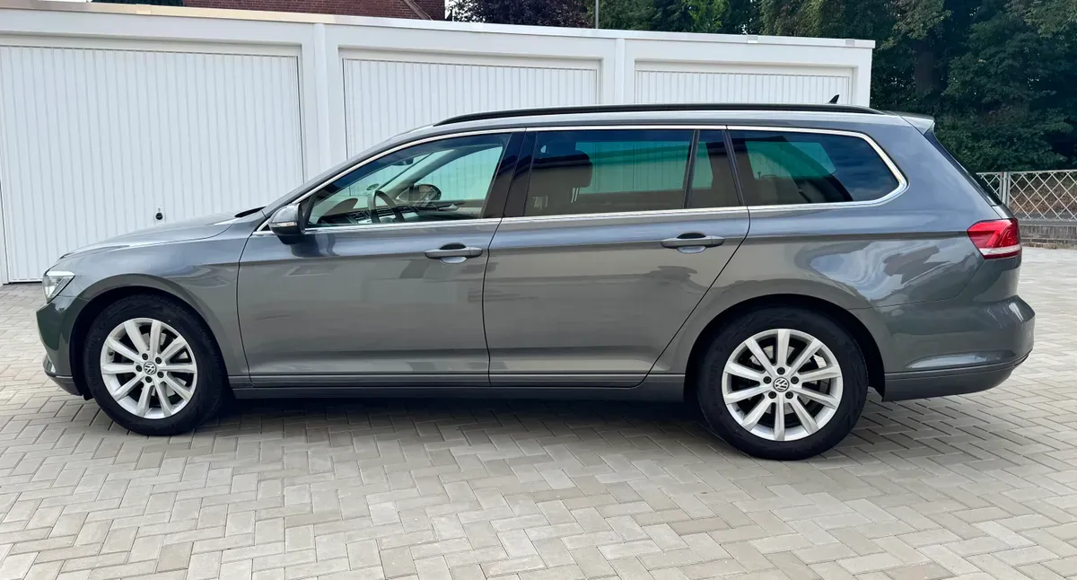 Volkswagen Passat 2016 photo 3