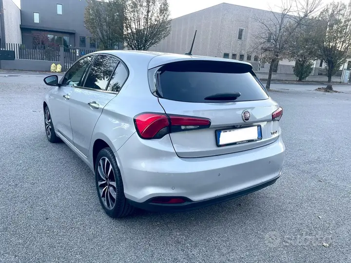 Fiat Tipo 2017 photo 2