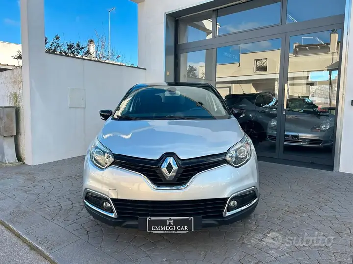 Renault Captur 2015 photo 2