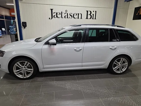 Skoda Octavia 2017 photo 2