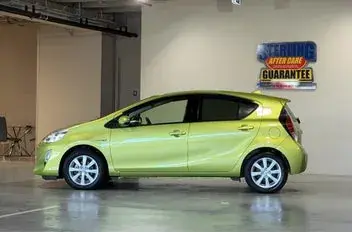 Toyota Aqua 2017 photo 5