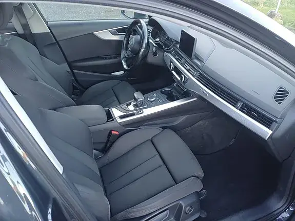 Audi A4 2016 photo 4
