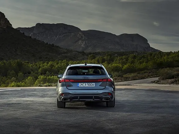 Audi A5 2025 photo 5