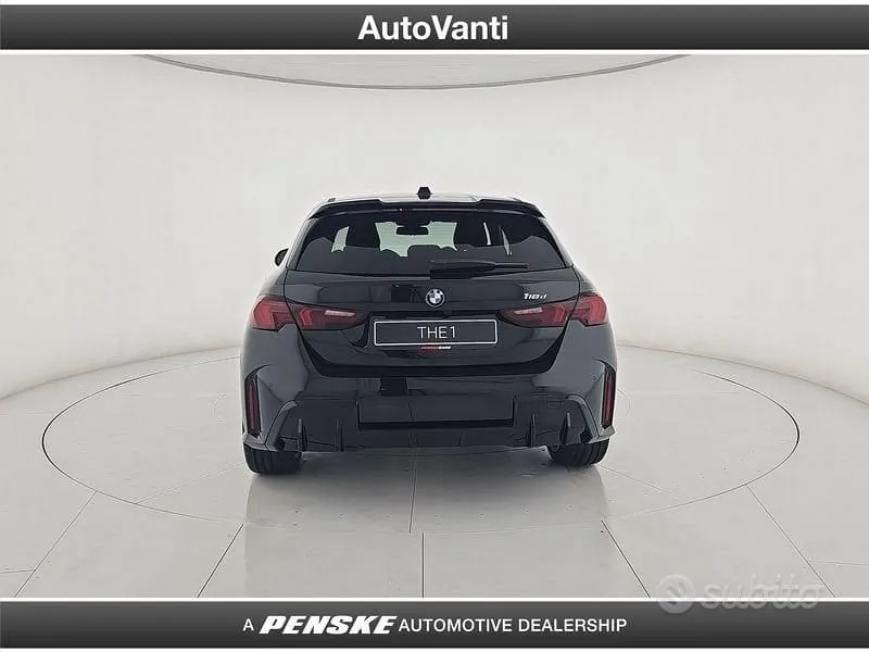 BMW 1 Series 2026 photo 4