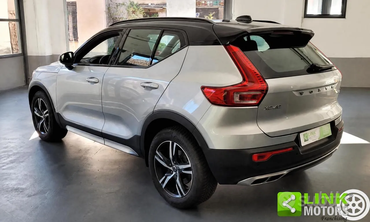 Volvo Xc40 2018 photo 3