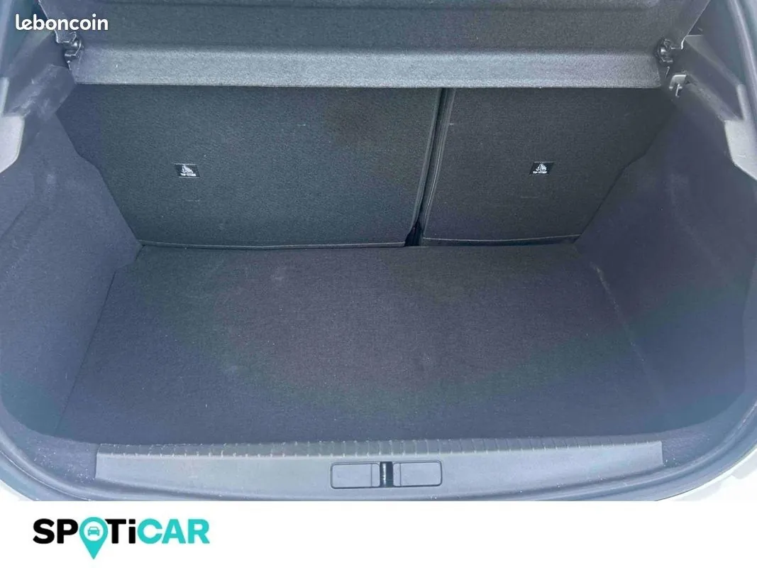 Peugeot 208 2024 photo 5